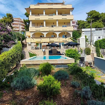 Penava, Private Beach, Pool And 7min To *