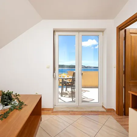 Апарт-готель Penava, Private Beach, Pool And 7min To