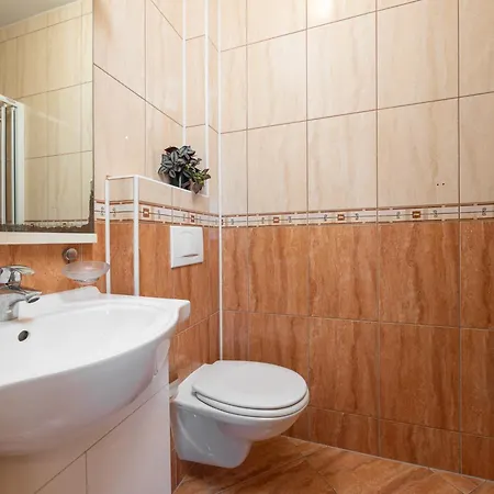 Penava, Private Beach, Pool And 7min To Апарт-готель Трогір